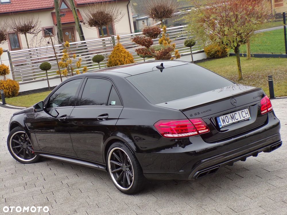 Mercedes-Benz Klasa E - 12