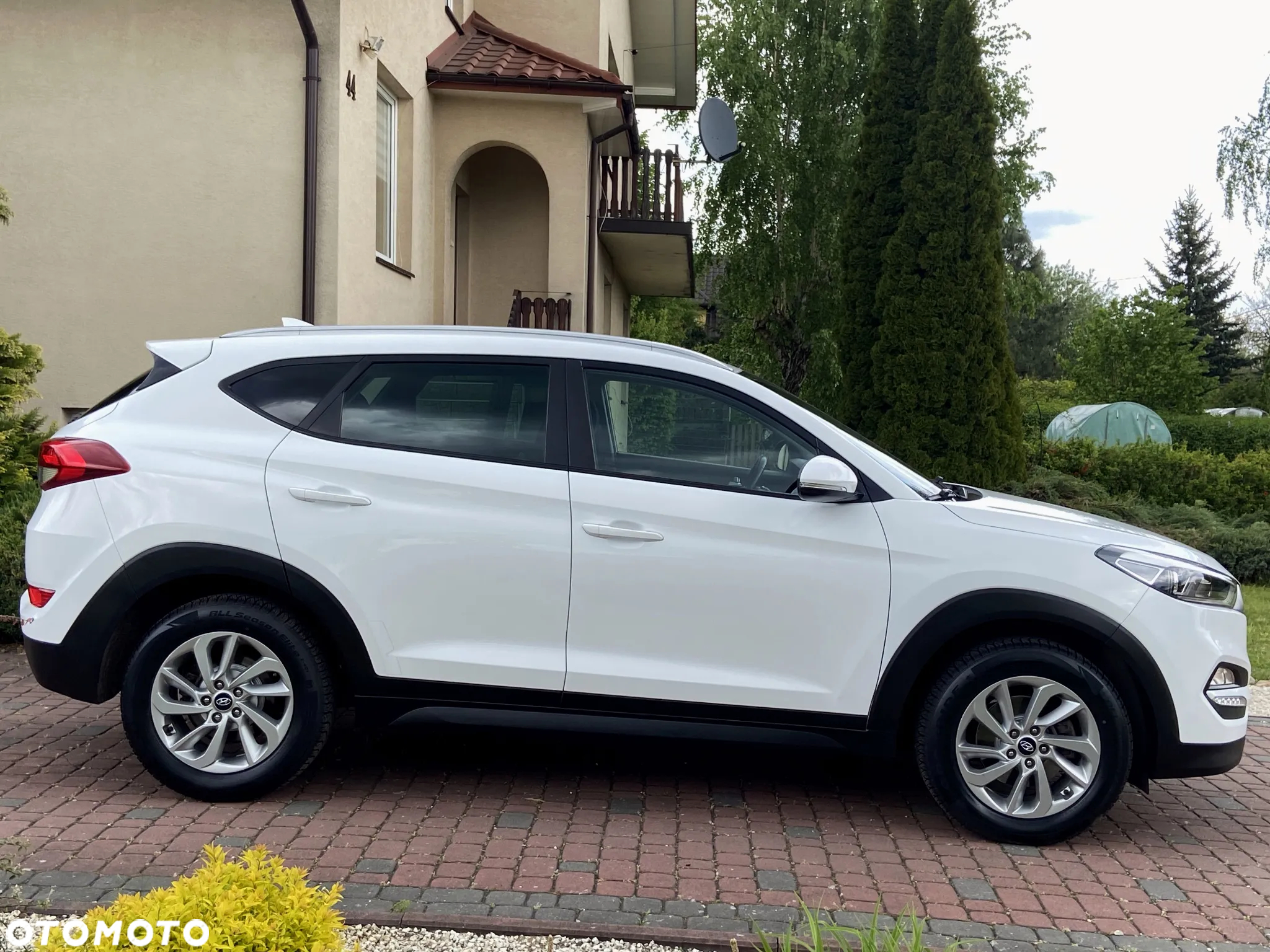 Hyundai Tucson blue 1.7 CRDi 2WD Advantage - 5