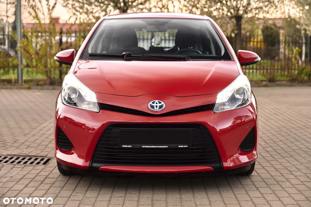Toyota Yaris Hybrid 100 Premium EU6 - 3