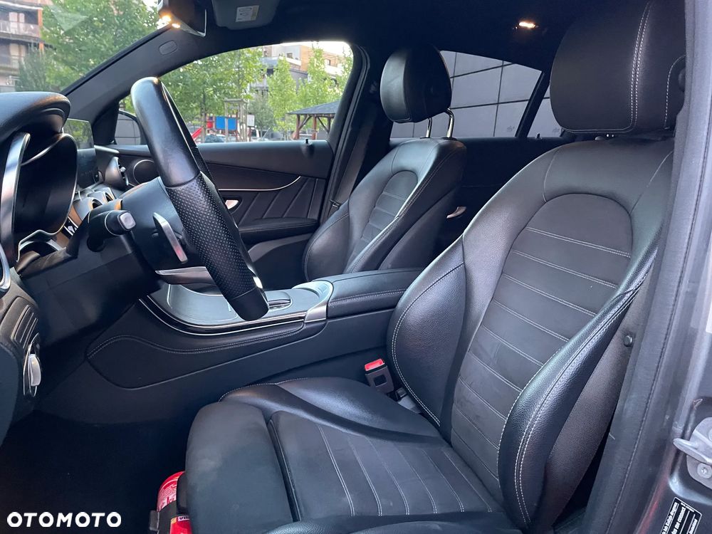Mercedes-Benz GLC 220 d 4-Matic - 29