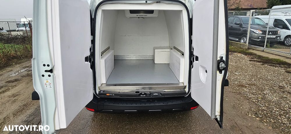 Dacia Dokker Congelare - 8