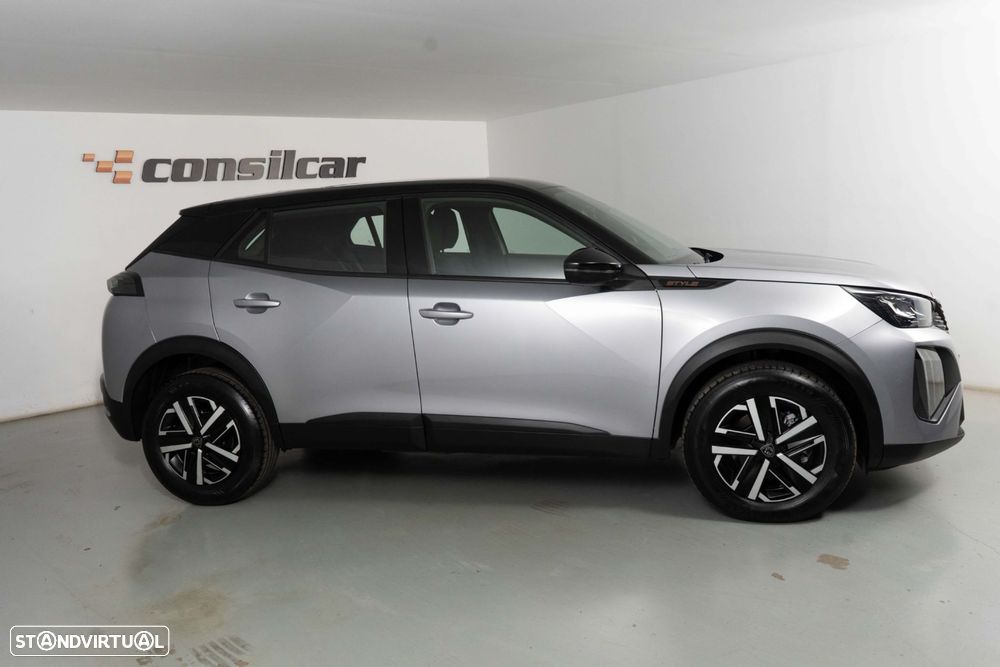 Peugeot 2008 1.2 Hybrid Style e-DCS6 - 7
