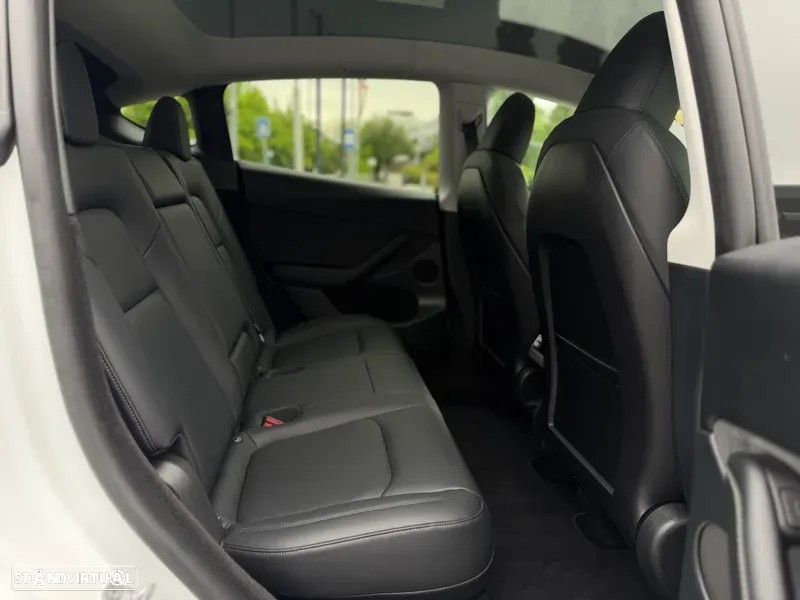 Tesla Model Y Long Range Tração Integral - 54
