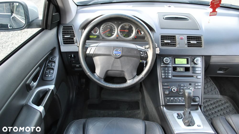 Volvo XC 90 D5 AWD Executive - 23