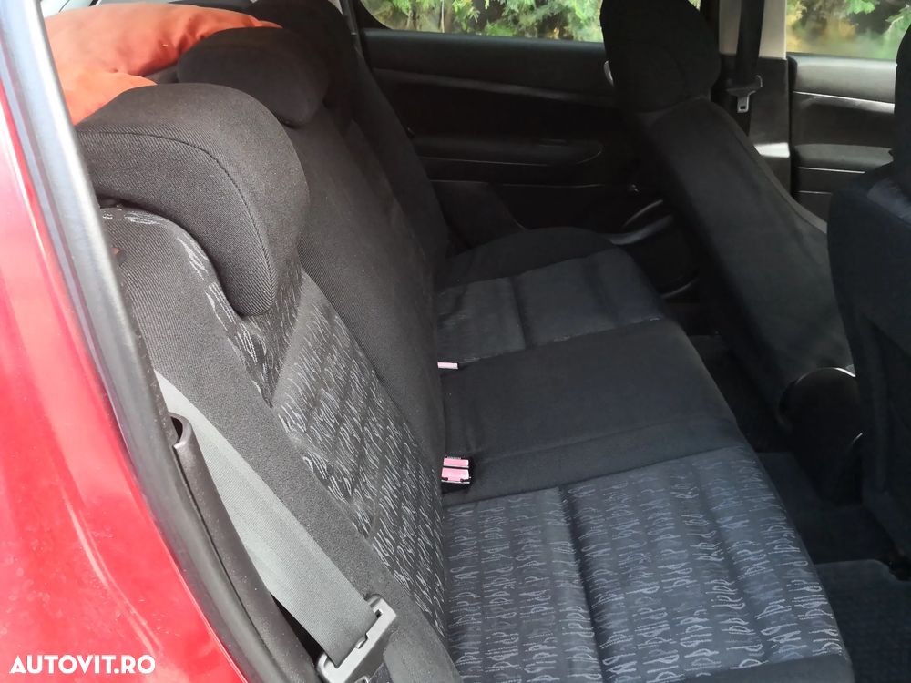 Peugeot 307 - 12