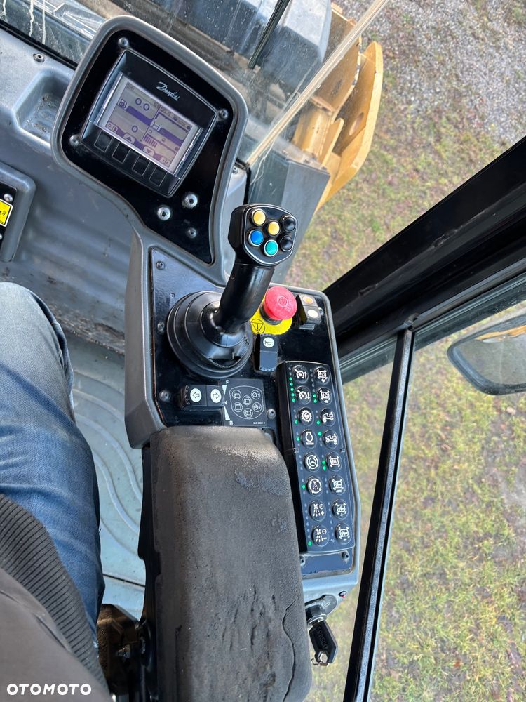 Caterpillar 2016/17 r WAGA 10TON , STAL STAL,obcinarka, bęben nie dzielony! - 15