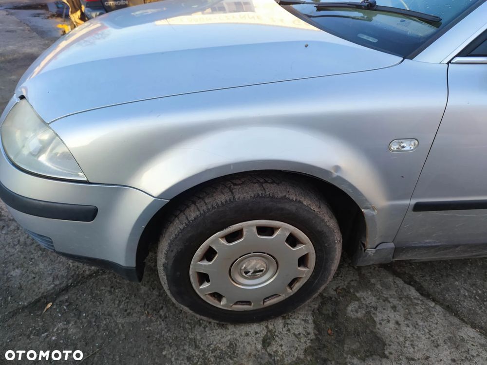 VW passat B5 FL lift sedan silnik 1.9 TDI AVB skrzynia GFL lakier LA7W na części - 6