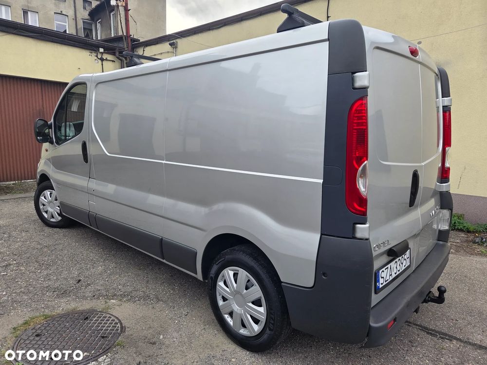 Opel Vivaro - 3