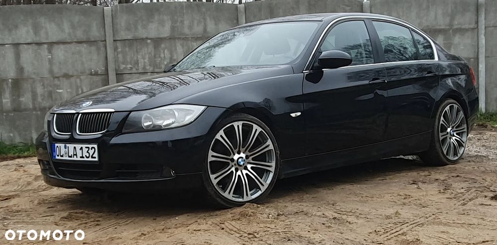 BMW Seria 3 325i - 2