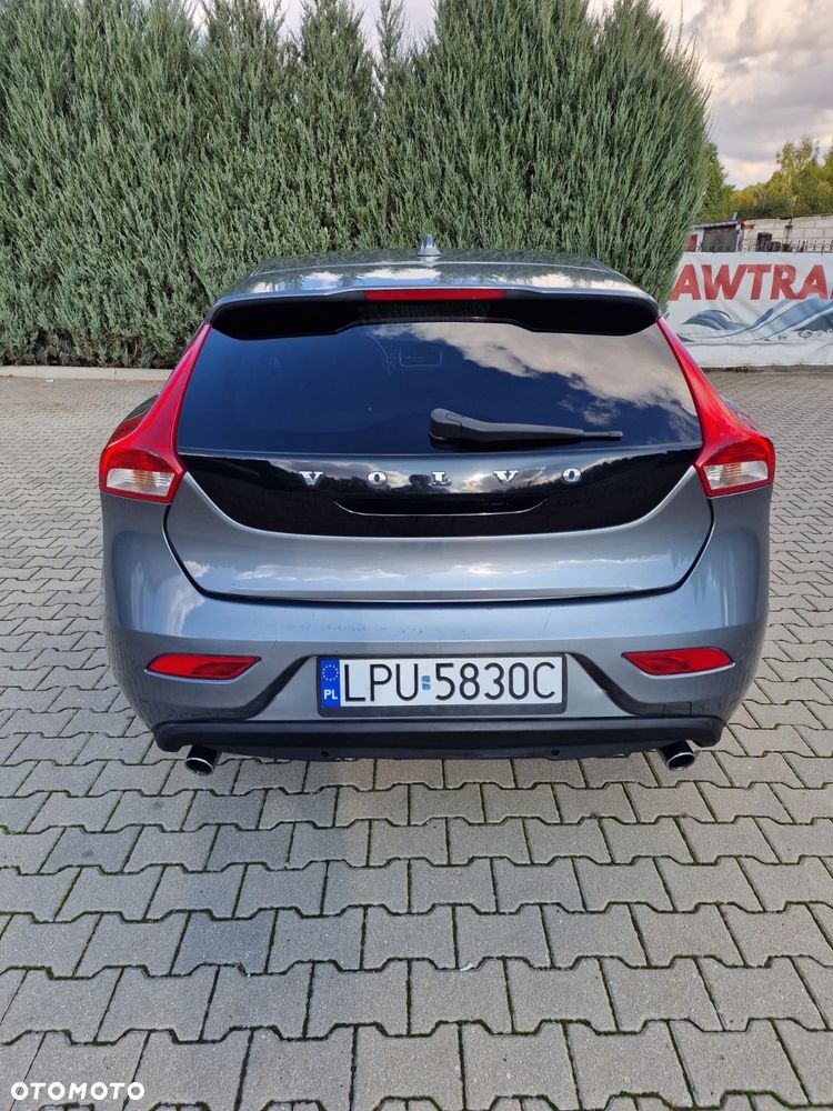 Volvo V40 - 4