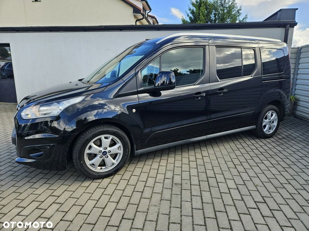 Ford Tourneo Connect Grand - 12