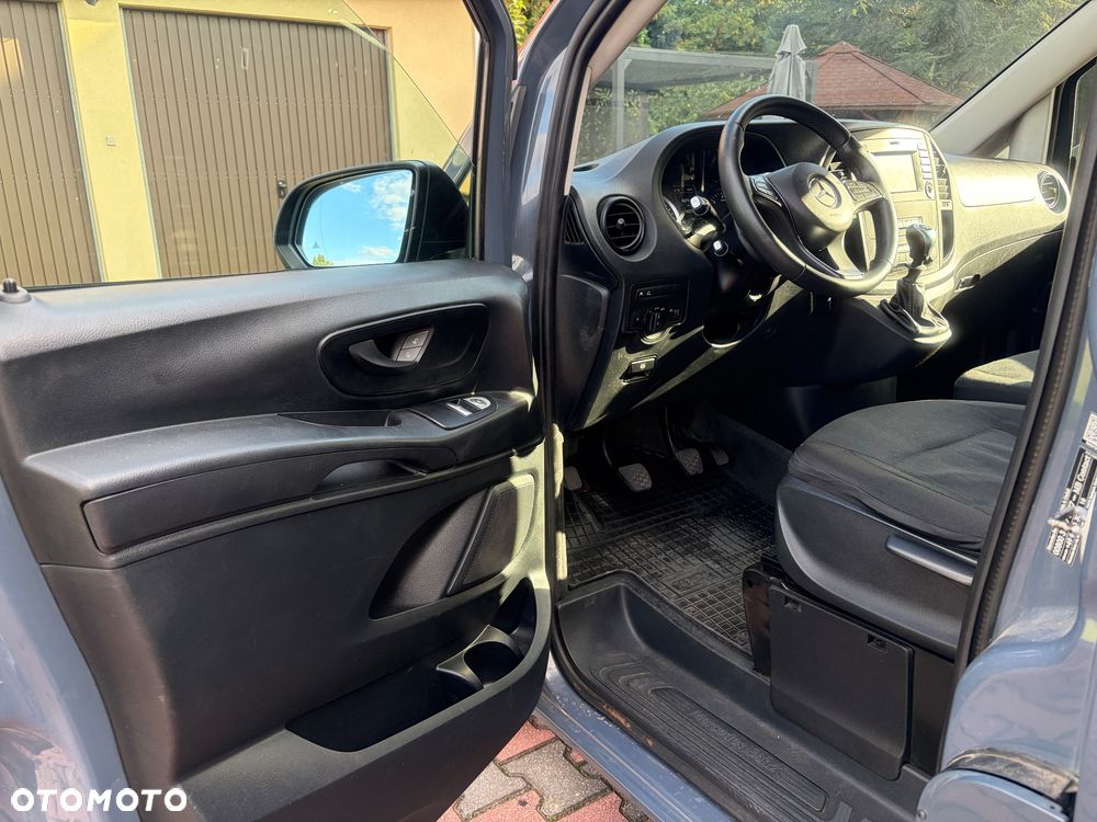 Mercedes-Benz VITO 110 - 19