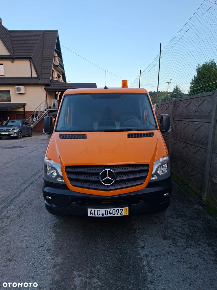 Mercedes-Benz Sprinter Brygadówka 6 osób - 16