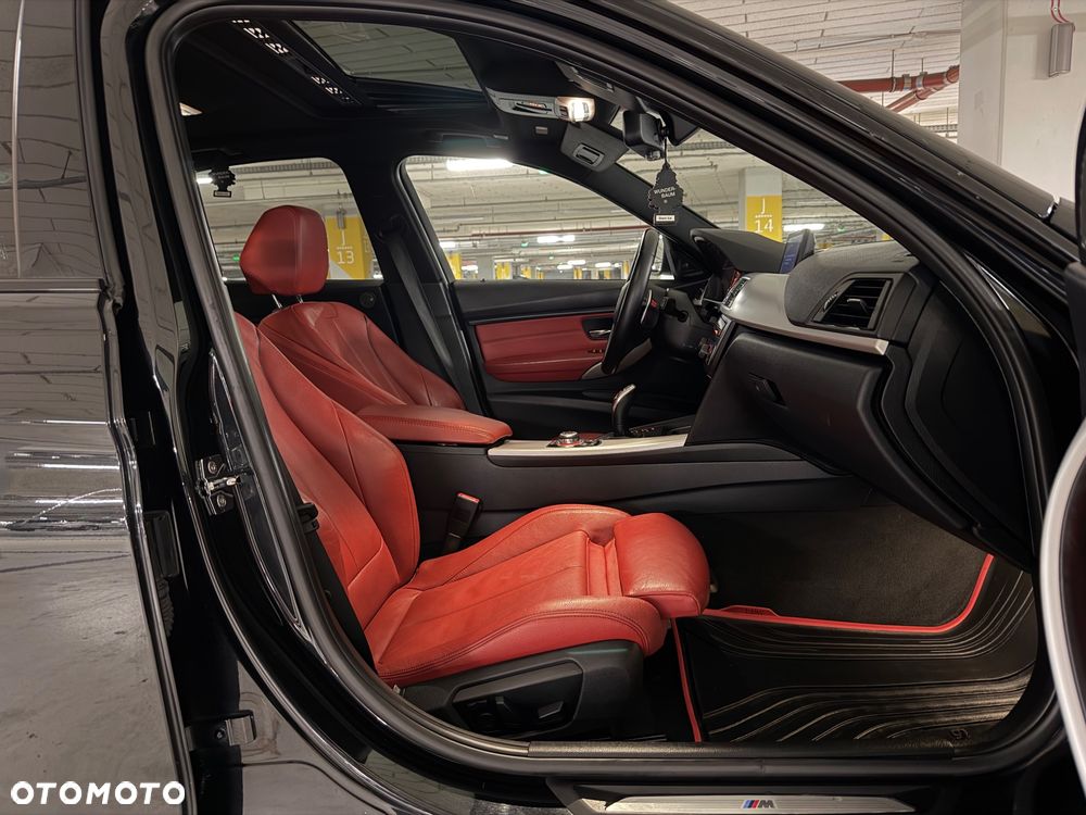 BMW Seria 3 328i Sport-Aut Sport Line - 7