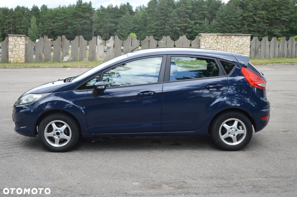 Ford Fiesta - 2
