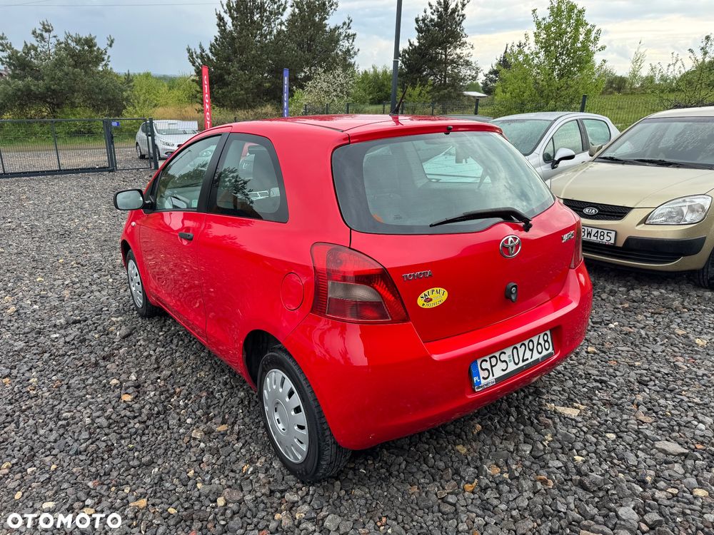 Toyota Yaris 1.0 Luna - 5
