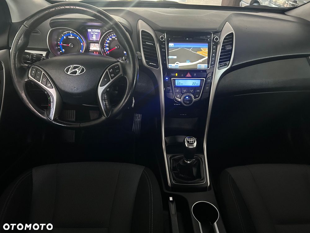 Hyundai i30 1.6 CRDi BlueDrive Classic - 22
