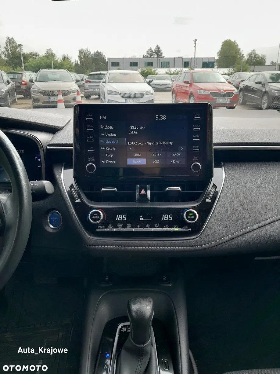 Toyota Corolla 1.8 Hybrid Comfort - 12