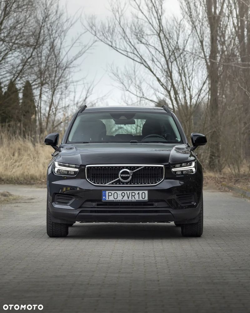 Volvo XC 40 T3 Momentum Core - 1