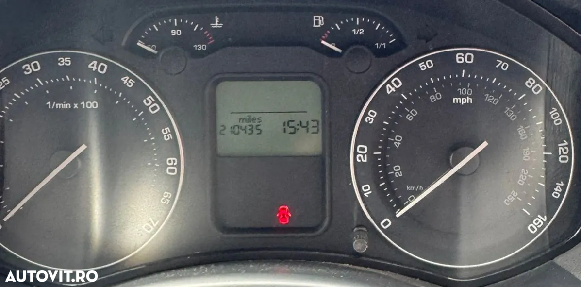 Skoda Octavia 1.6 FSI Elegance Aut - 7