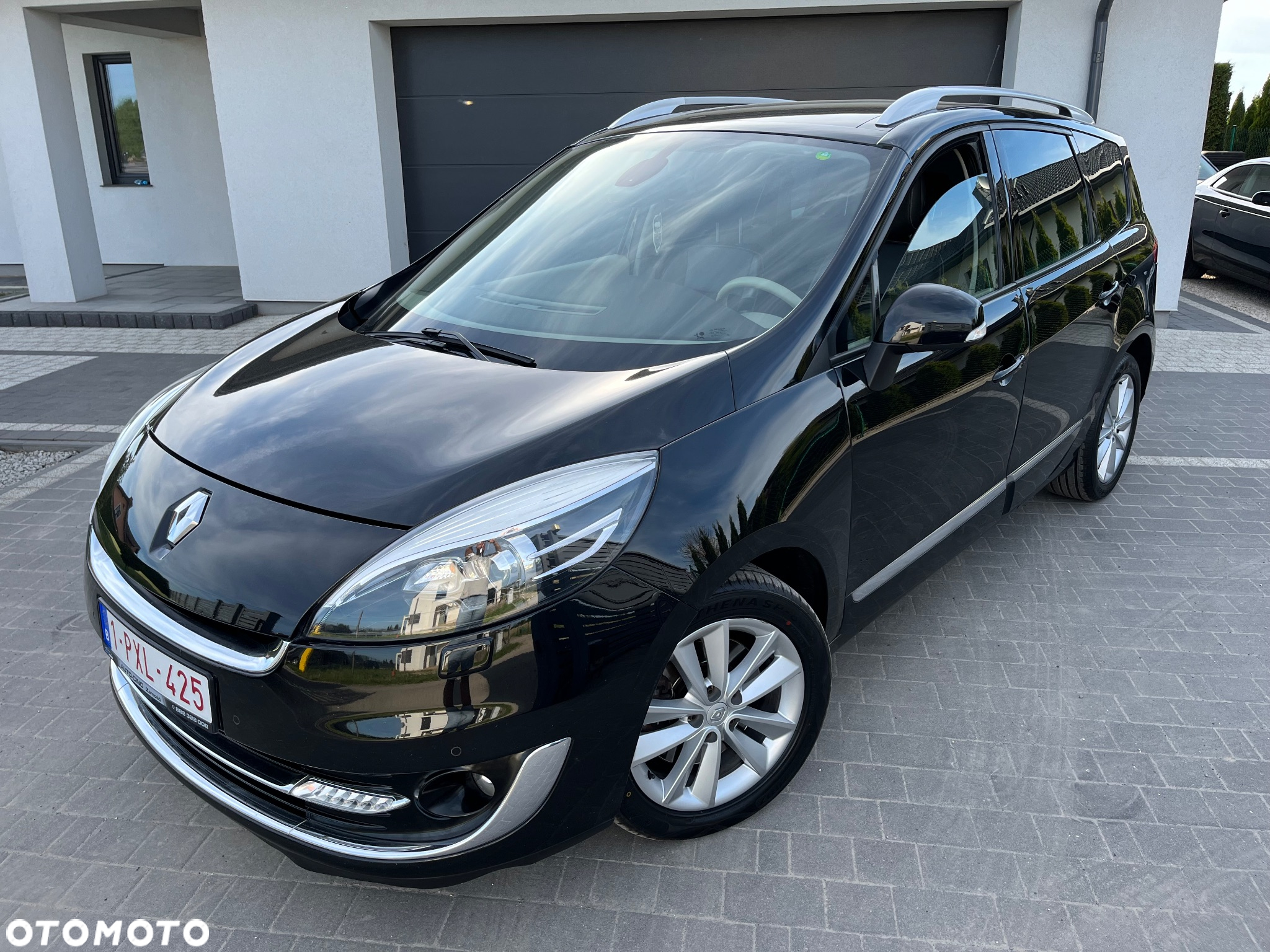 Renault Grand Scenic Gr 2.0 dCi Bose - 2