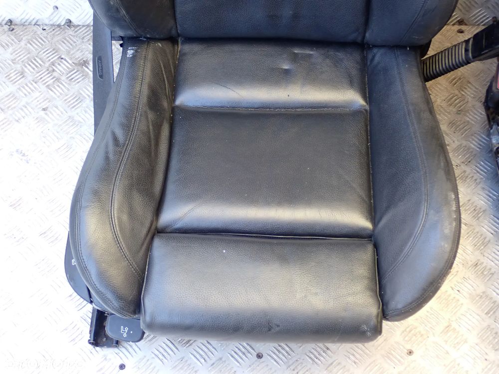 BMW F10  FOTEL PRZEDNI PRAWY / LEWY ORAZ KANAPA TYLNIA SKÓRA KOMPLET - 10