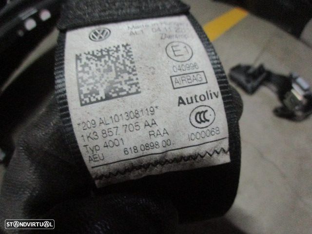 Kit Airbags 5K0880201P81U 5K0880204A 5K1880841D 5C0959655B 1K3857705AA 1K3857706AC 5K0959351  VW GOLF 6 2011 1.4I 80Cv 3P Preto PRETO - 20