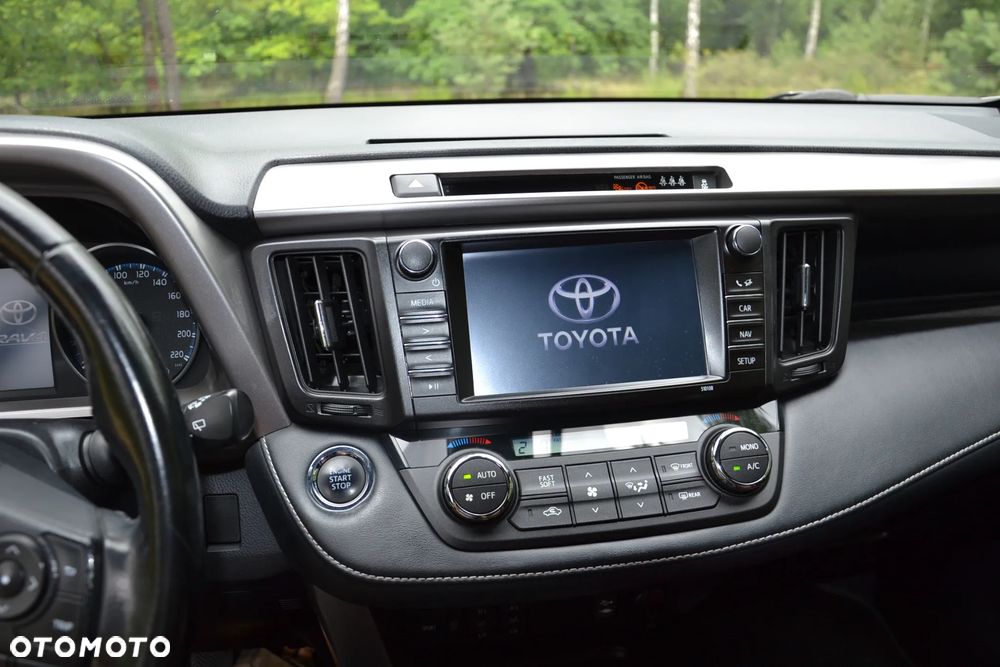 Toyota RAV4 2.0 Prestige 4x4 - 15