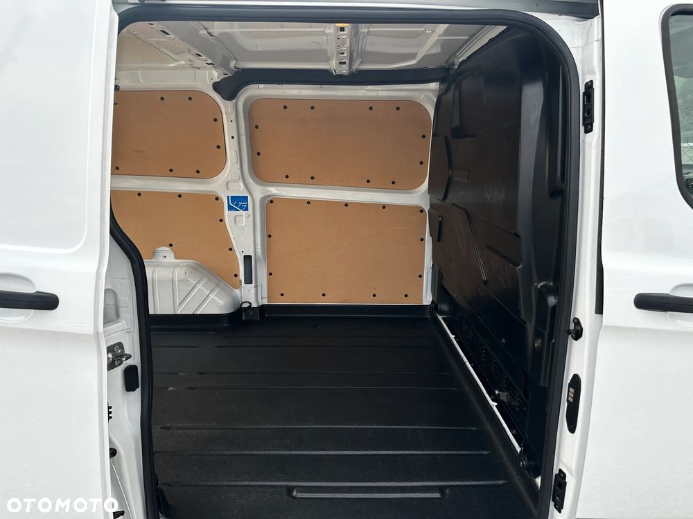 Ford Transit Custom - 10