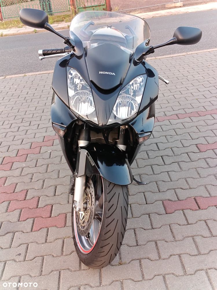 Honda VFR - 5