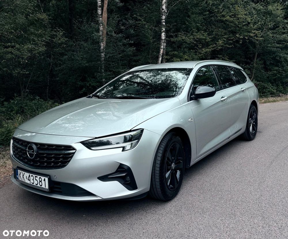 Opel Insignia - 1