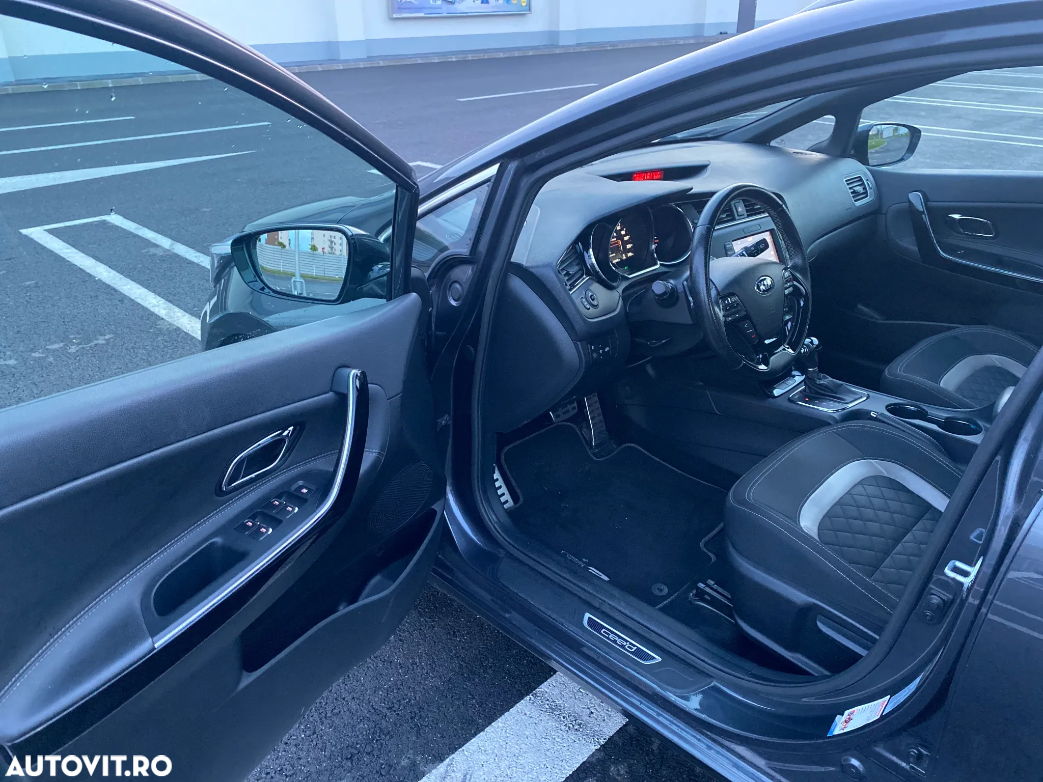 Kia Ceed 1.6 CRDi 136 DCT ISG GT Line - 11