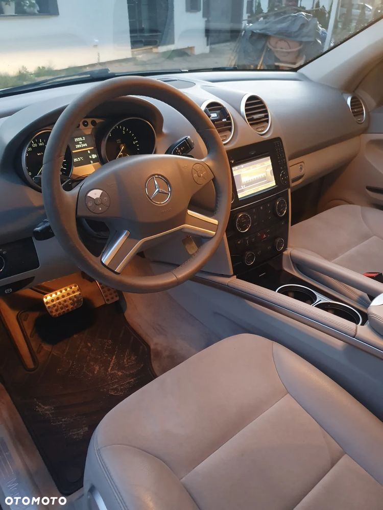 Mercedes-Benz ML 420 CDI 4-Matic - 9