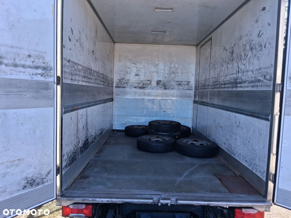 Iveco Daily - 12