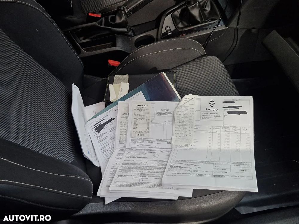 Renault Megane TCe Business - 16