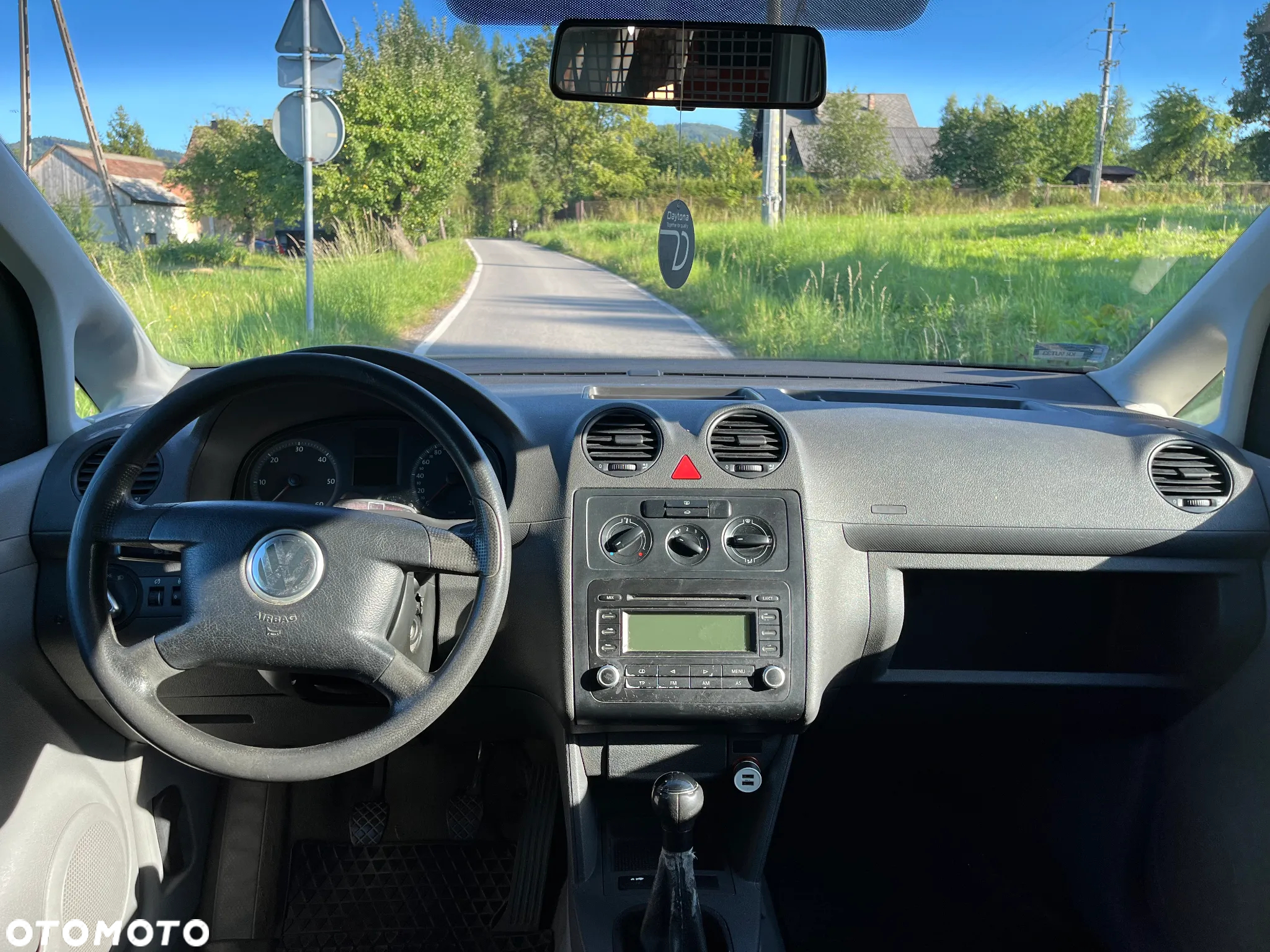 Volkswagen Caddy - 9