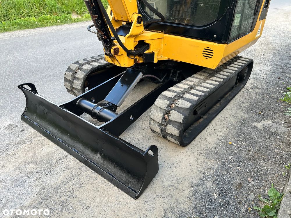 Caterpillar 302.5C * Minikoparka CAT 302.5 * 3 Tony * Długie Ramie * Stan Bardzo Dobry * - 19