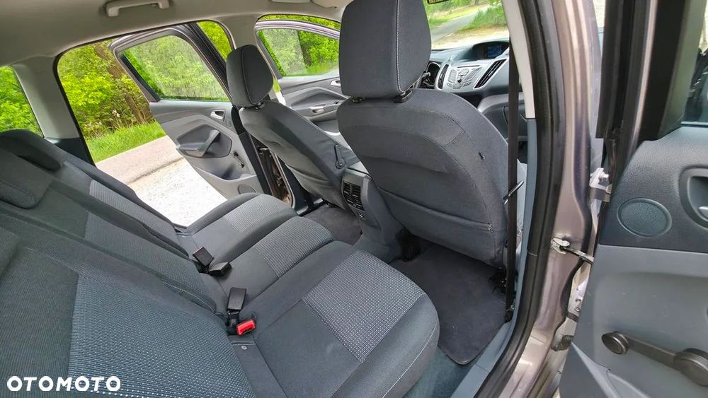 Ford C-MAX - 24