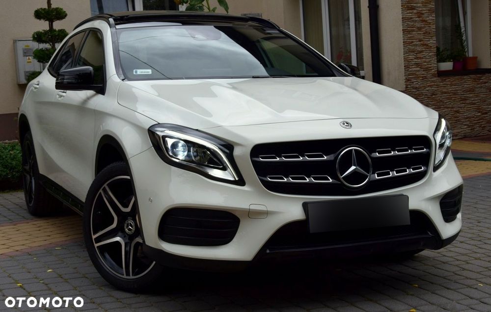 Mercedes-Benz GLA 250 4-Matic AMG Line - 20