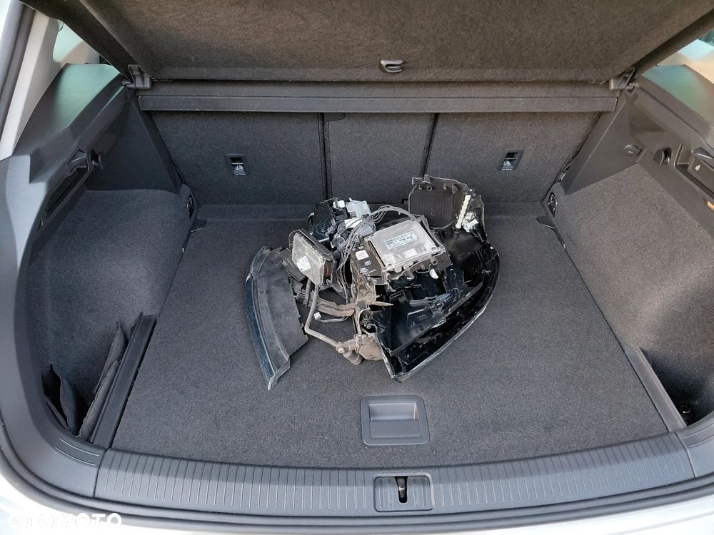 Volkswagen Tiguan - 12