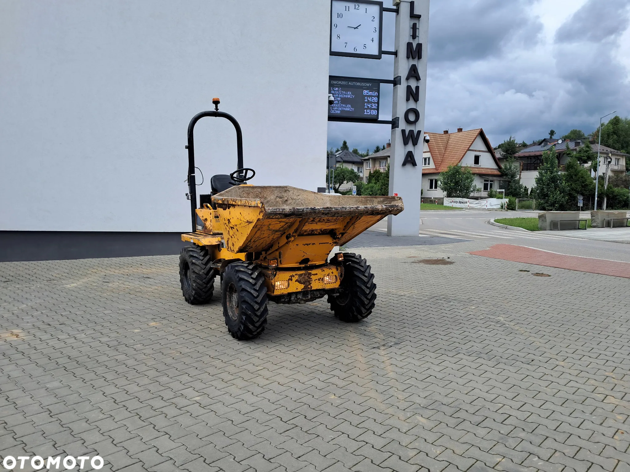 Thwaites Wozidło budowlane obrotowe (kiper + obrót) wywrotka ładowność 3 t tony nowe opony przód * 33KM * światła * prod. 2016* sprawne * 1345 MTH * silnik Yanmar - 6