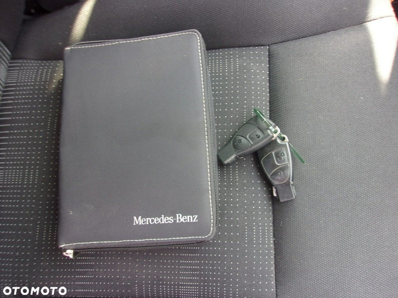 Mercedes-Benz Klasa A 160 Elegance - 27