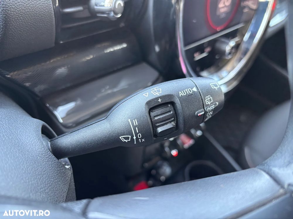 Mini Clubman One Essential Trim - 22