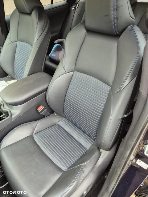 Toyota RAV4 - 15