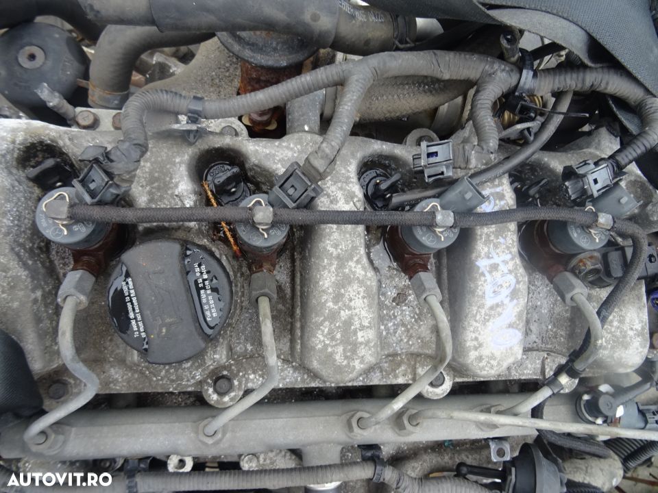 Injector Hyundai Tucson 2.0 CRDI din 2006 - 1