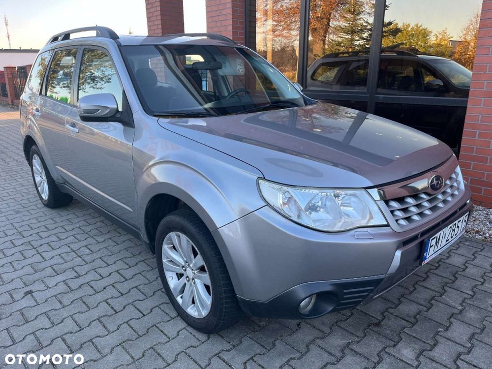 Subaru Forester 2.0i Comfort Lineartronic - 2