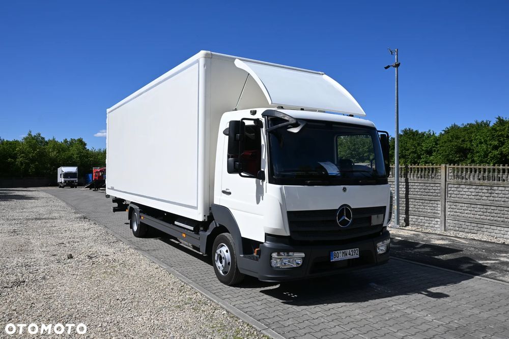 Mercedes-Benz Atego 818 L Kontener 7,25 - 4