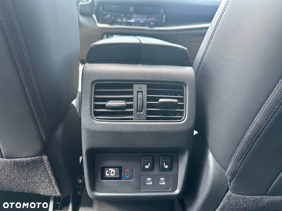 Nissan X-Trail - 11