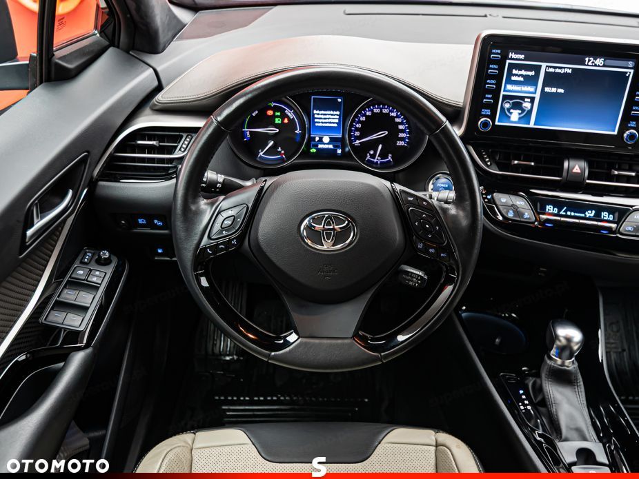 Toyota C-HR 2.0 Hybrid Executive - 9