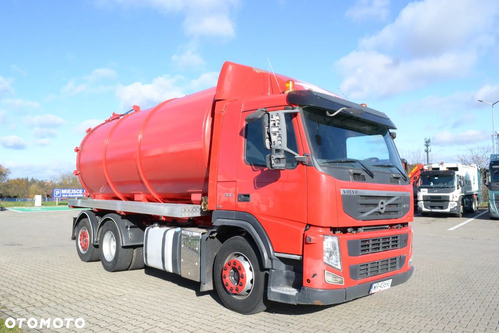 Volvo FM 330 EEV ASENIZACYJNY SZAMBIARKA NOWA BECZKA 20 m³  TRZECIA OŚ SKRĘTNA KLIMATYZACJA - 2